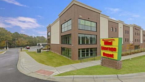 Sign to Mini Storage Depot on Union Street.