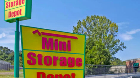 Sign to Mini Storage Depot on Brick Church Pike.