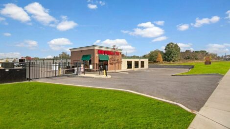 Entrance to Mini Storage Depot in in Old Hickory.